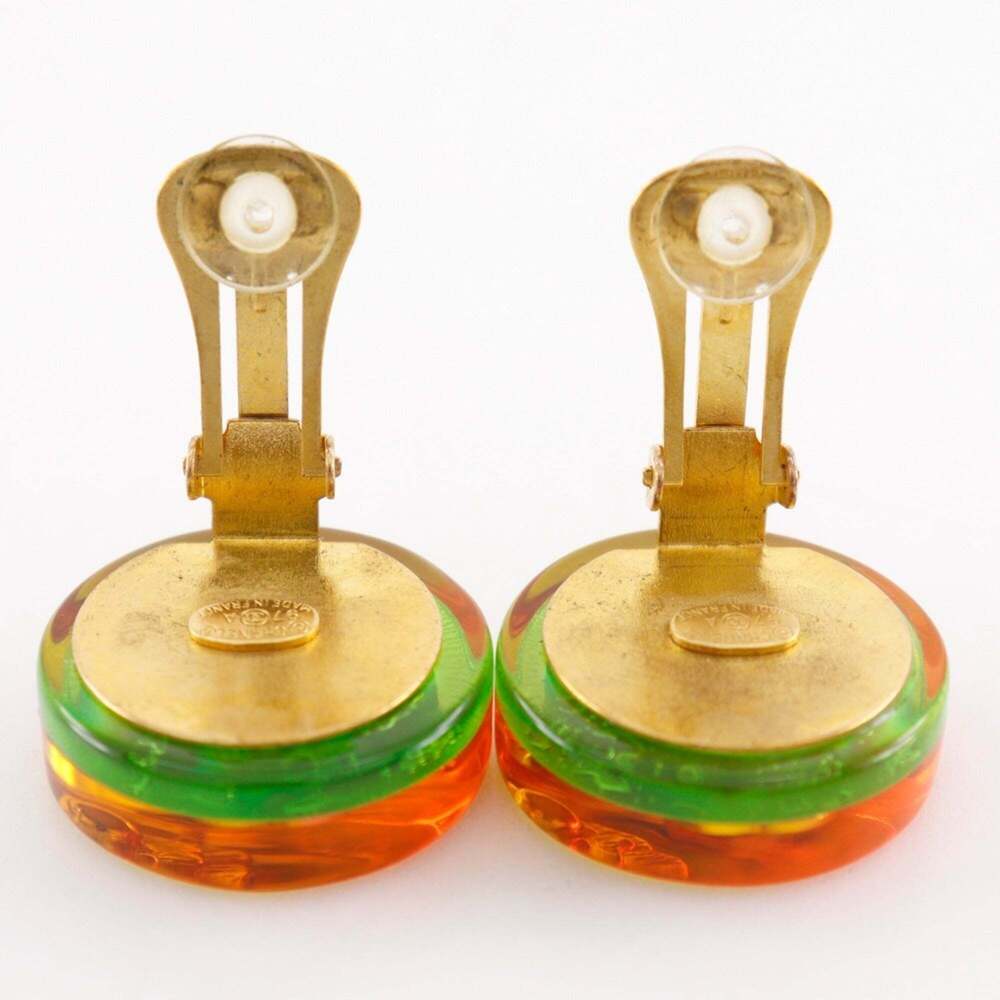 CHANEL Vintage Orange Logo Earrings - Picture 6 of 7